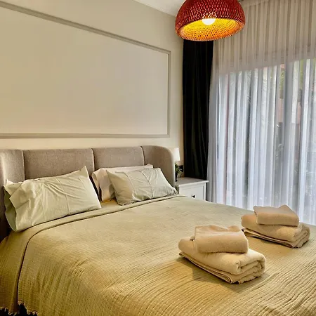 Lovely Elviria 200m From The Apartment *
